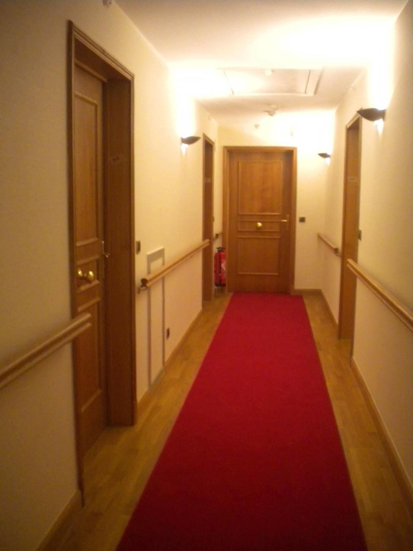 Medicis Home Dijon Les Petites Roches Exterior foto